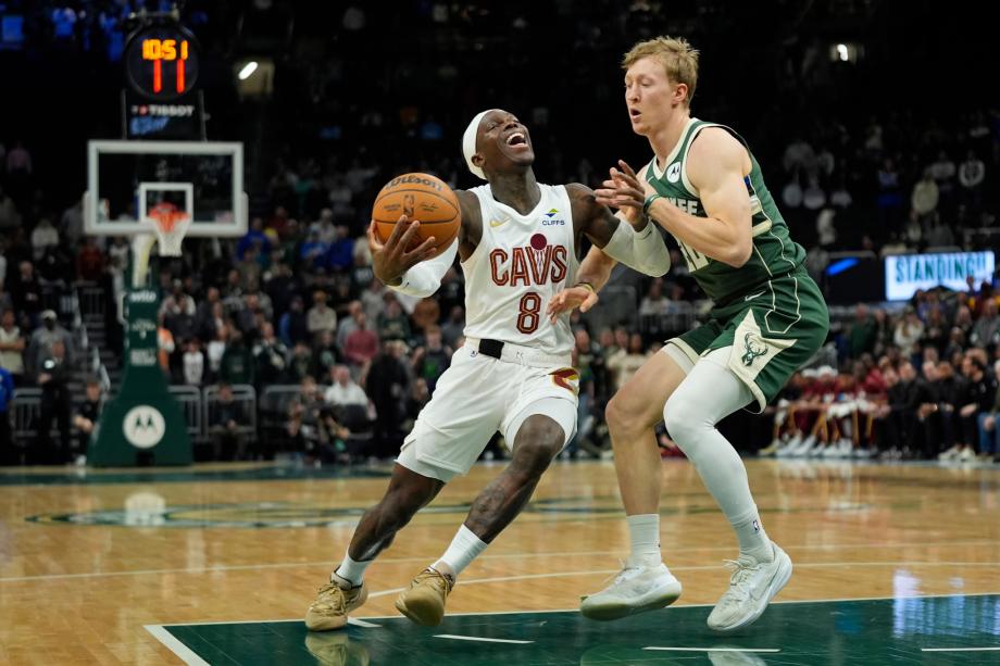 开云体育-雄鹿118-116险胜骑士 波特准绝杀阿伦27+11