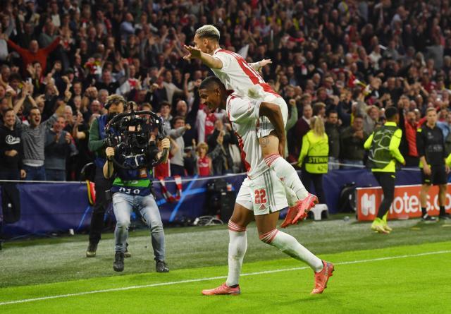 开云体育下载-【欧冠】罗伊斯乌龙阿莱2传1射 阿贾克斯4球屠多特