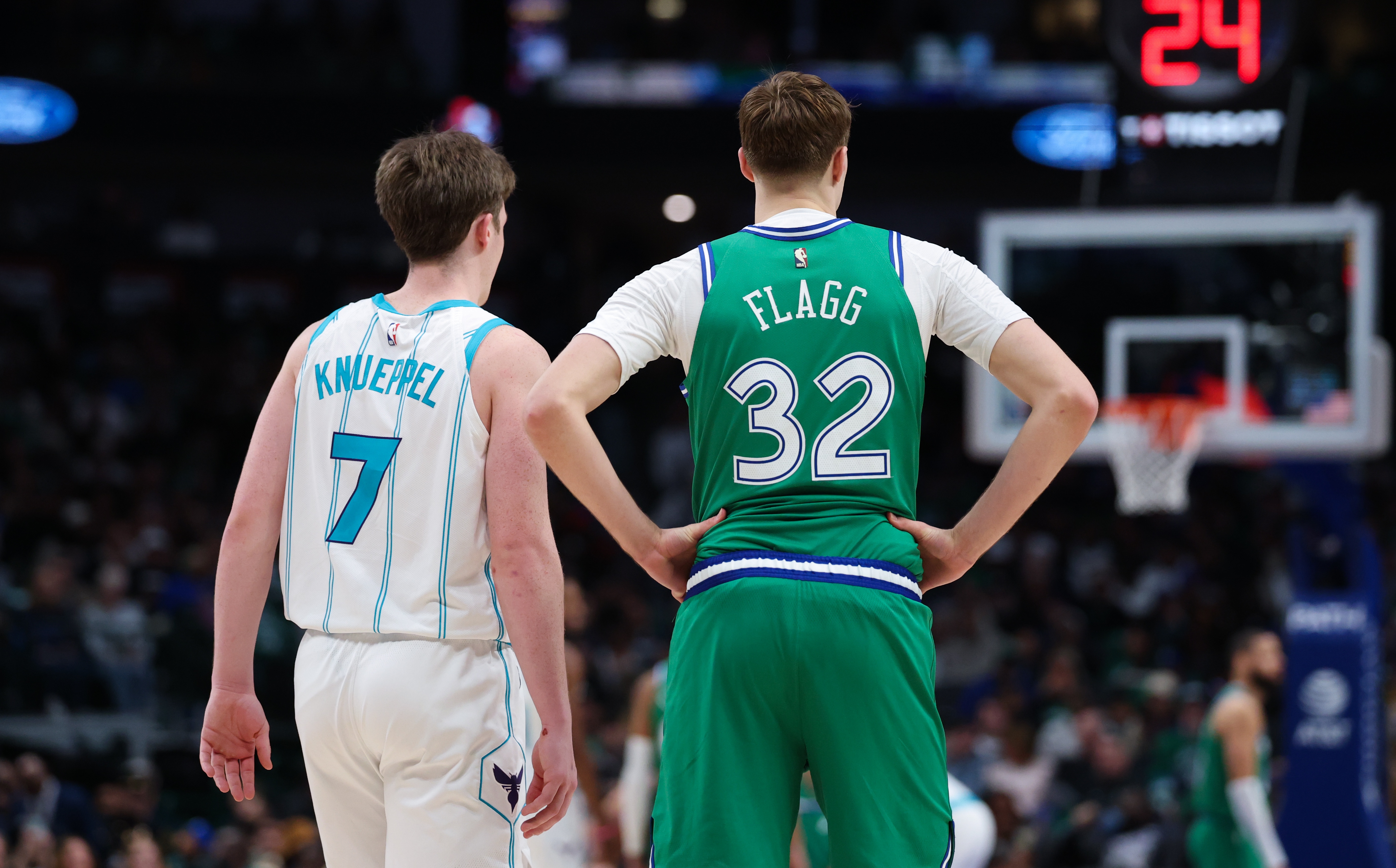 开云-体育预测平台：弗拉格&amp;克尼佩尔最佳新秀概率打平 争夺愈演愈烈