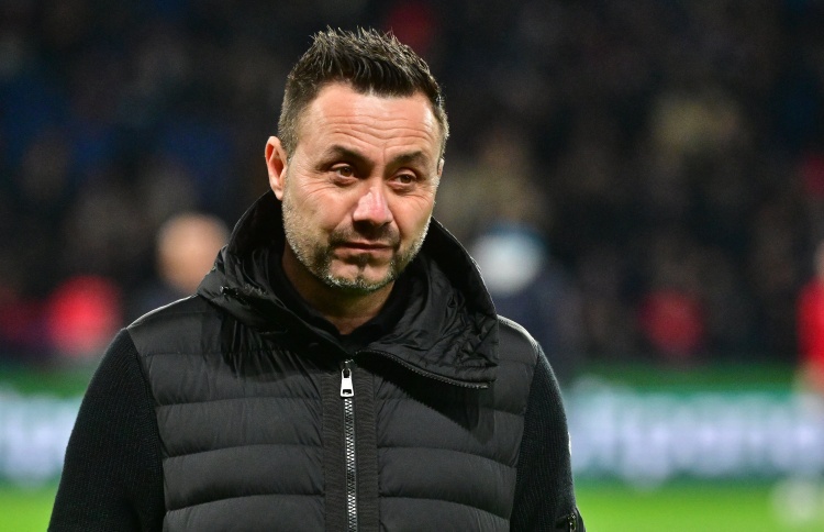 开云体育-邮报：德泽尔比曾在对阵热刺时发生冲突，险些影响其执教热刺